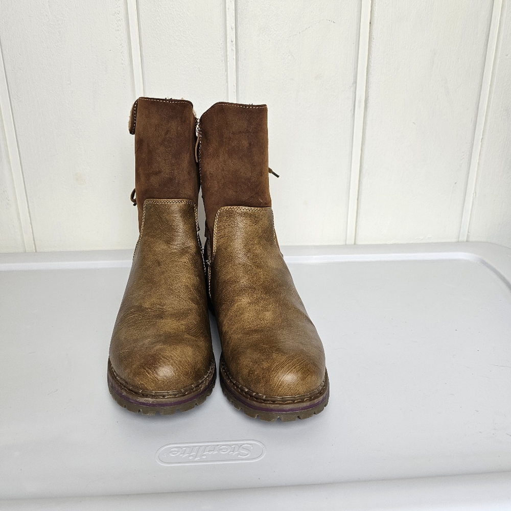 Patrizia Faux Leather Dawna Brown Utility Lace Up Boot Women's 9.5